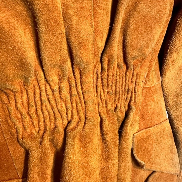 Sears Vintage Suede Fur Coat: A Timeless Piece for the Classic Fashionis… - Picture 11 of 15